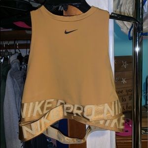 Nike workout crop top